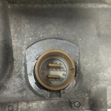 Load image into Gallery viewer, 4L65E Transmission GM Chevy 5.3 & 6.0 2WD 1-Yr Warranty Free Converter.